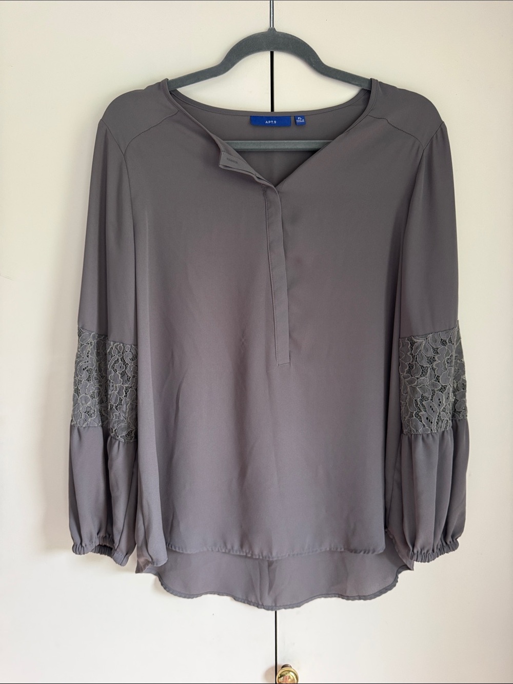 Apt. 9 Gray Lace-Panel Balloon Sleeve Tunic